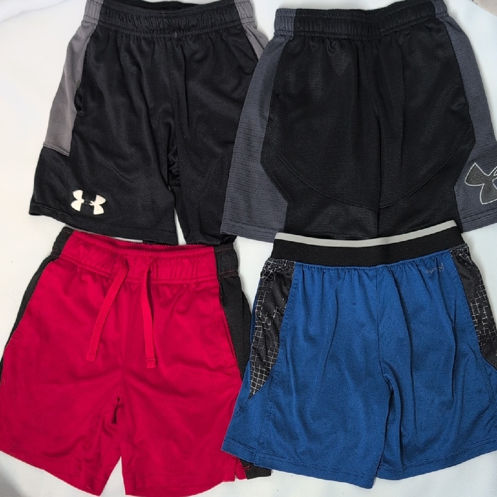 Under Armour Kids Shorts Set - Black, Red, Blue